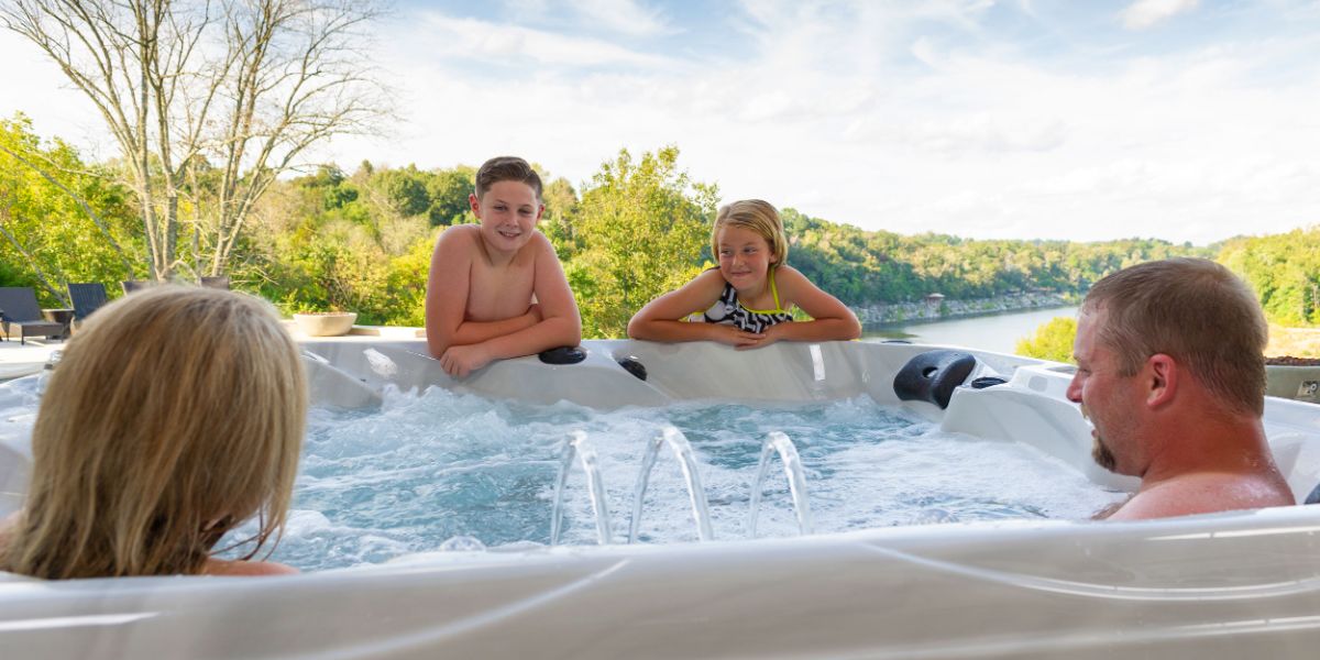 Spas and Hot tubs in Iowa