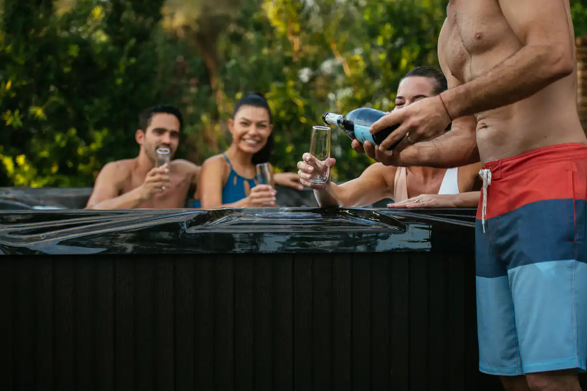 Hot tub and spa covers