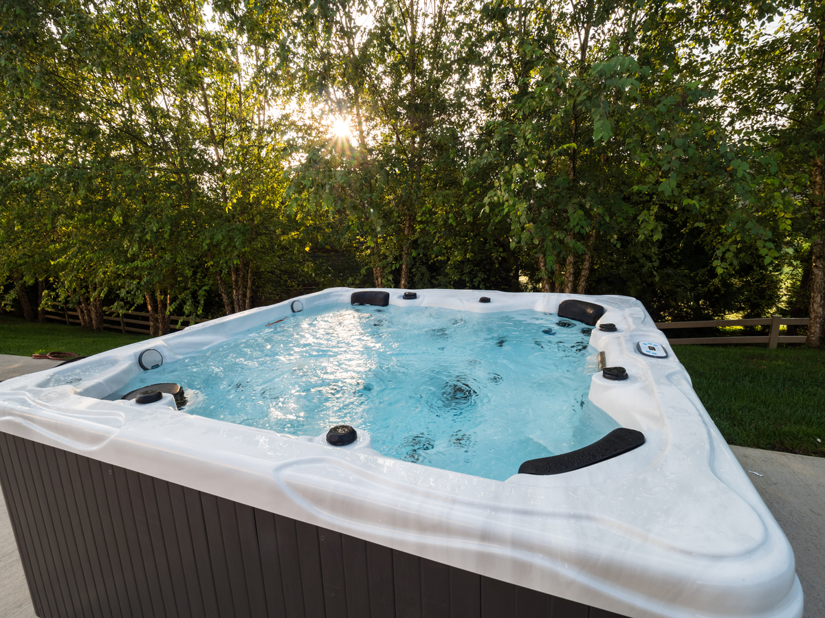 Hot tubs and spas in Idaho