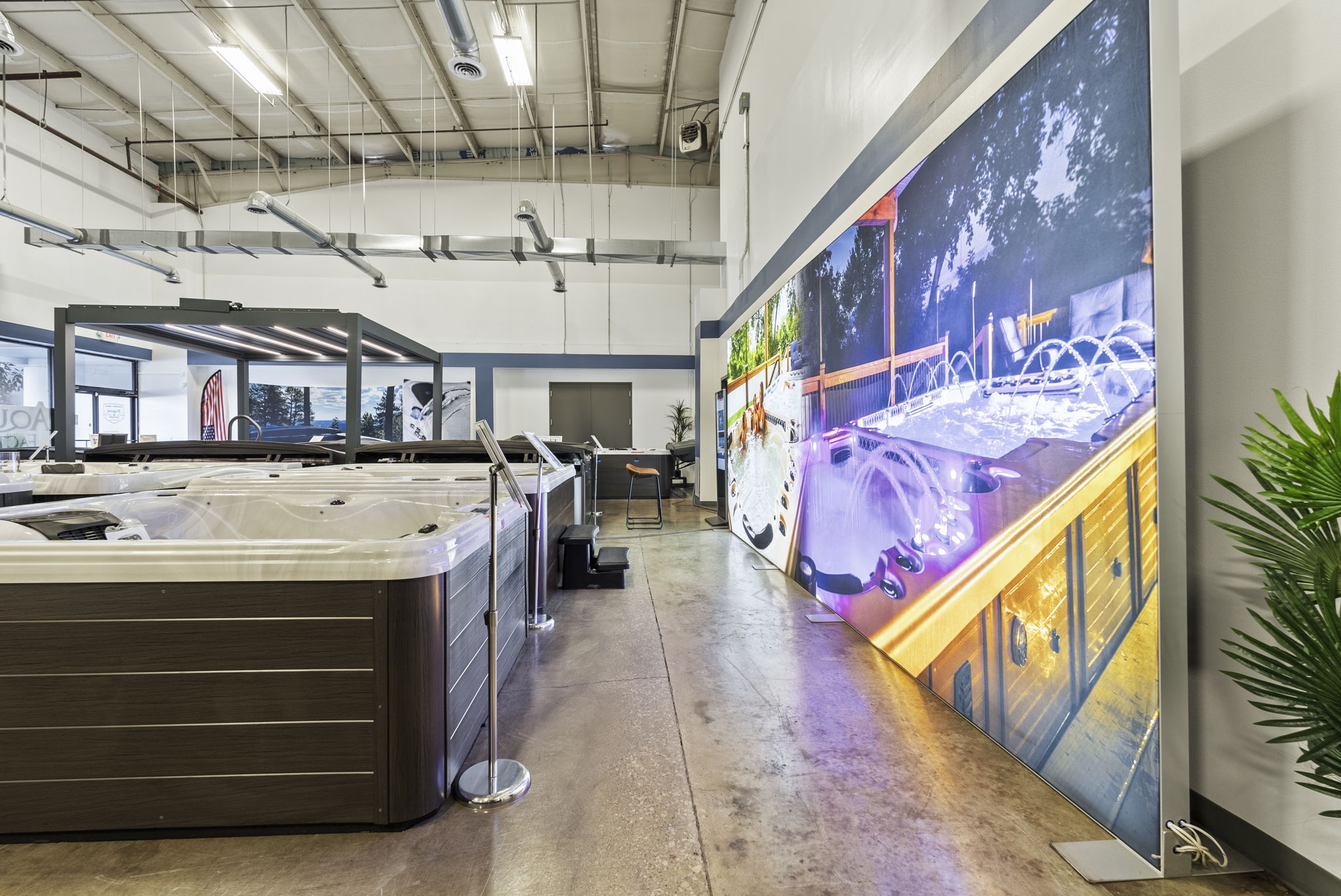 Hot tubs for sale in Grawn, MI location