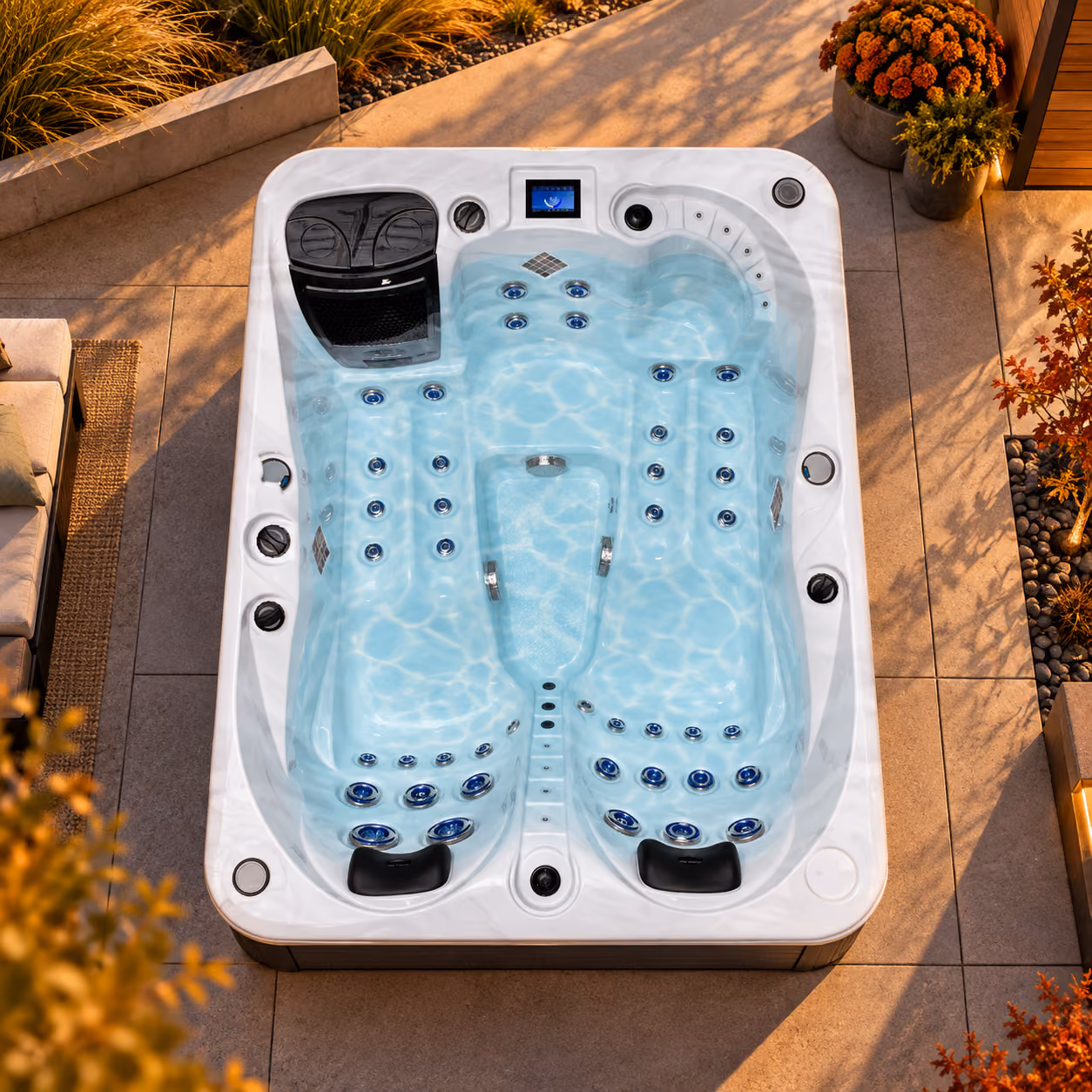 Catalina Luxury Kennedy Hot Tub, top view
